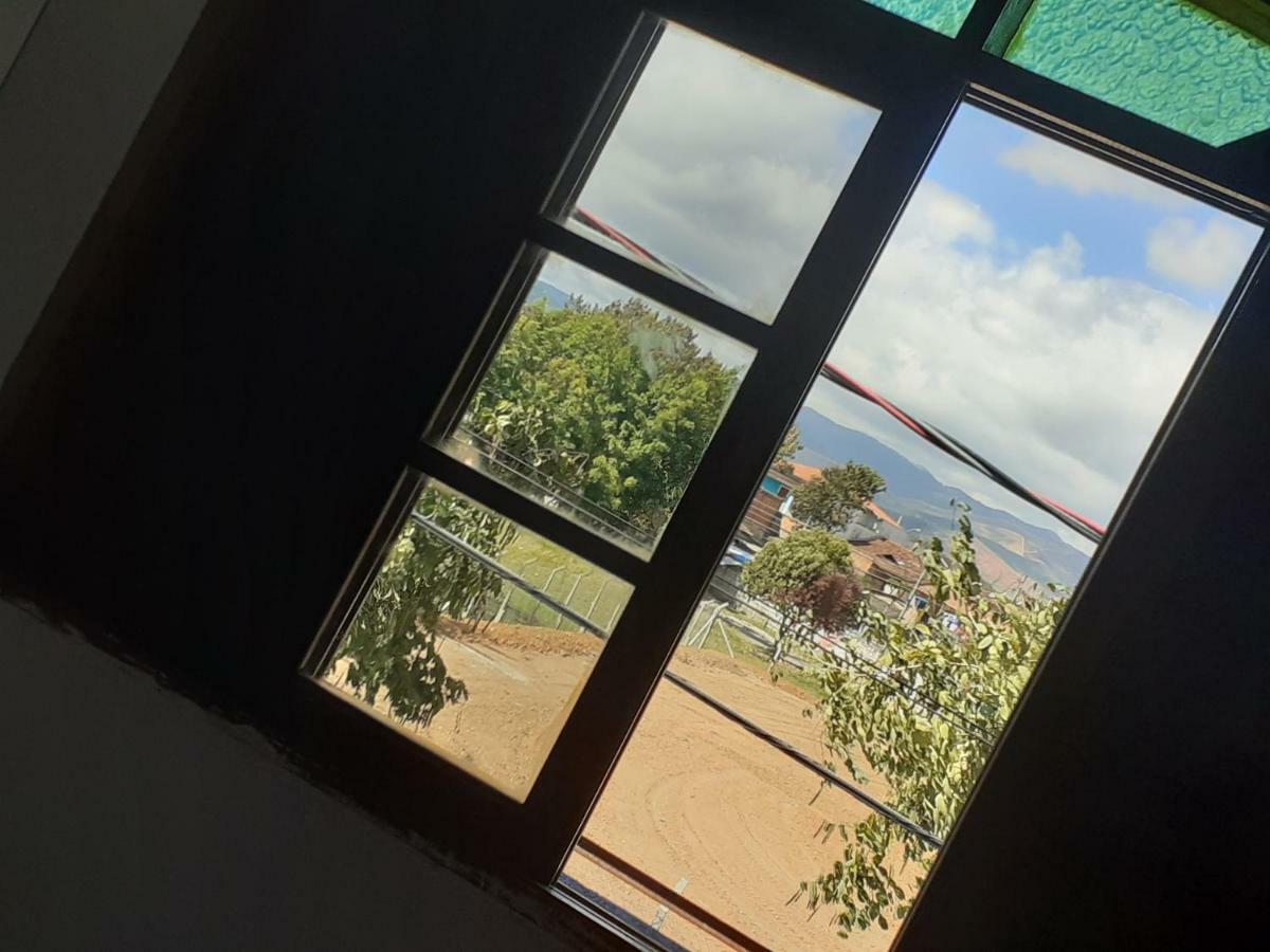Perlla's Em * Pindamonhangaba